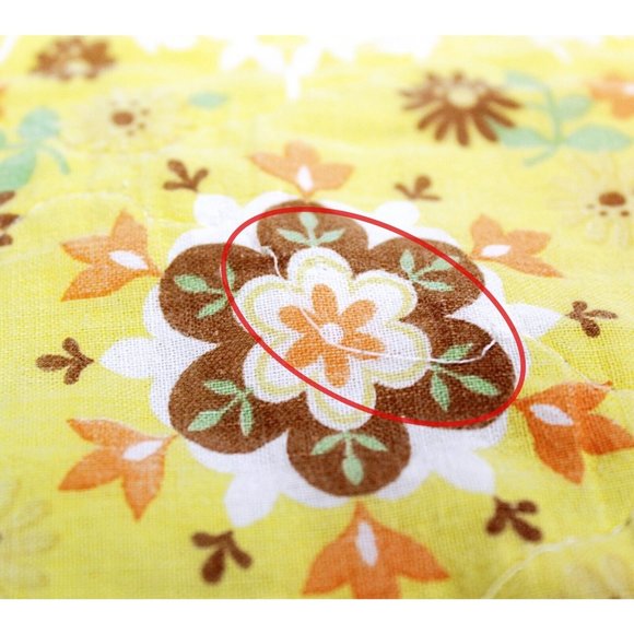 VTG 70s 80s Yellow Bedspread Quilted Stitching Floral Prairie CottageCore Farmho - Picture 7 of 8